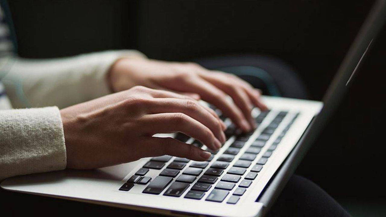 elektronik esyalarin fiyati cep yakiyor genclere bilgisayar da hayal hkkEOrF7