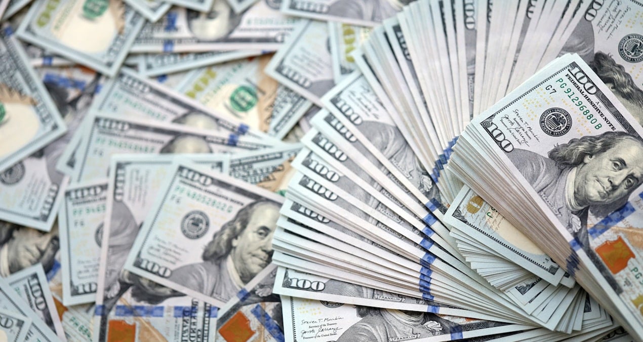 firmalarin doviz acigi 1826 milyar dolar oldu 92dX3ixJ