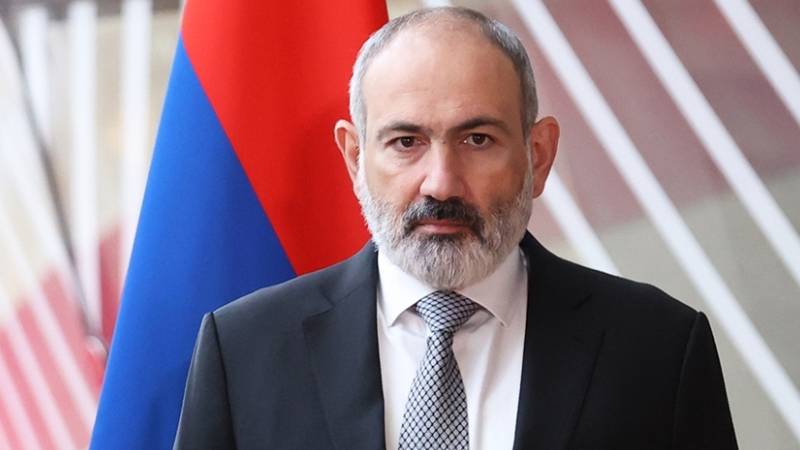 pasinyan ankara ile aktif diyalog icindeyiz turkiye ile yakin gelecekte kara yolu baglantimiz olacak xgpugIaU