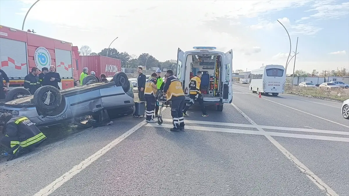 cerkezkoyde kaza surucu yarali UvxY6Nci.jpg