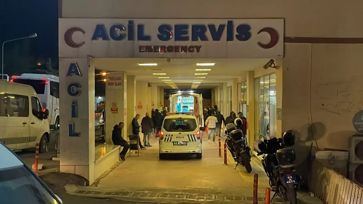 dugun sonrasi trafik kazasi 70 yasinda hayatini kaybetti XS9qixmS.jpg