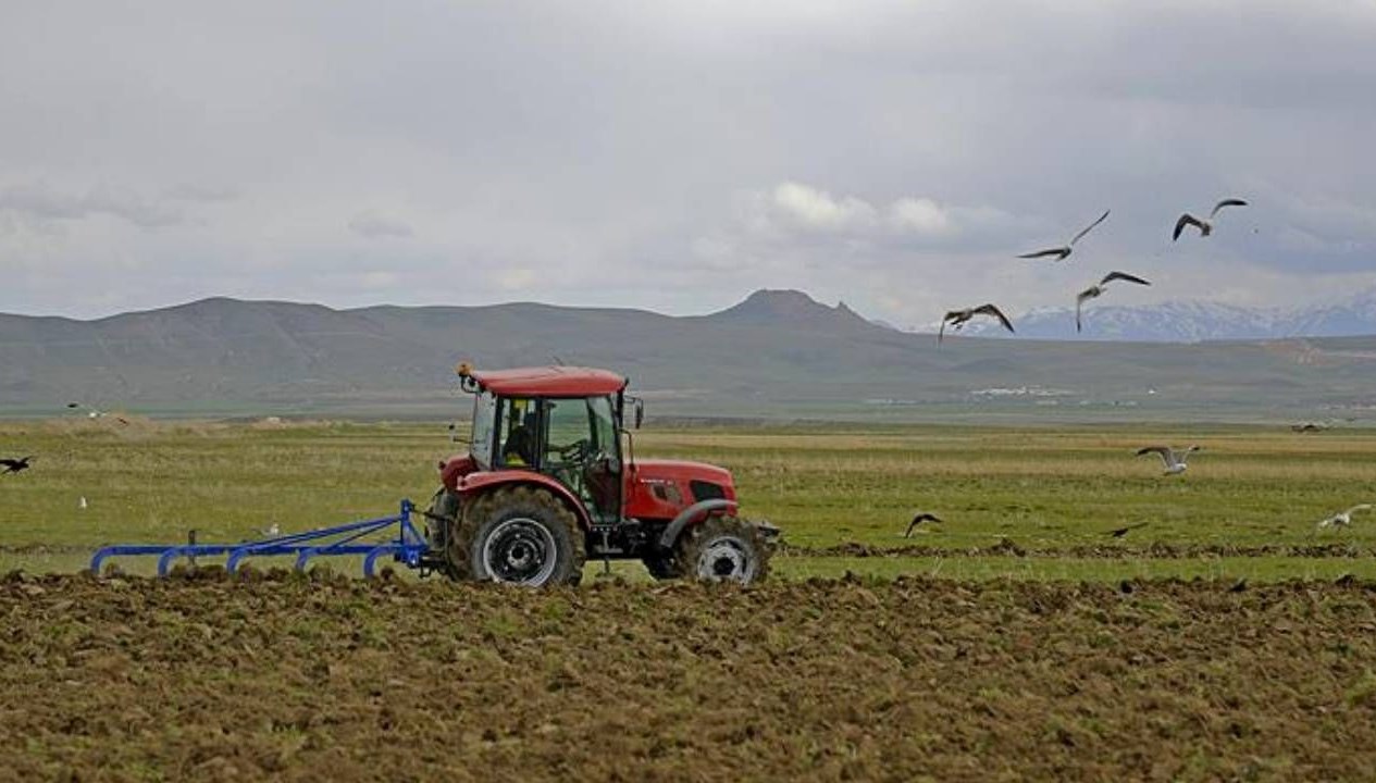 zirai dondan etkilenen ureticilere 13 milyar 221 milyon lira destek R8rKyrAZ.jpg